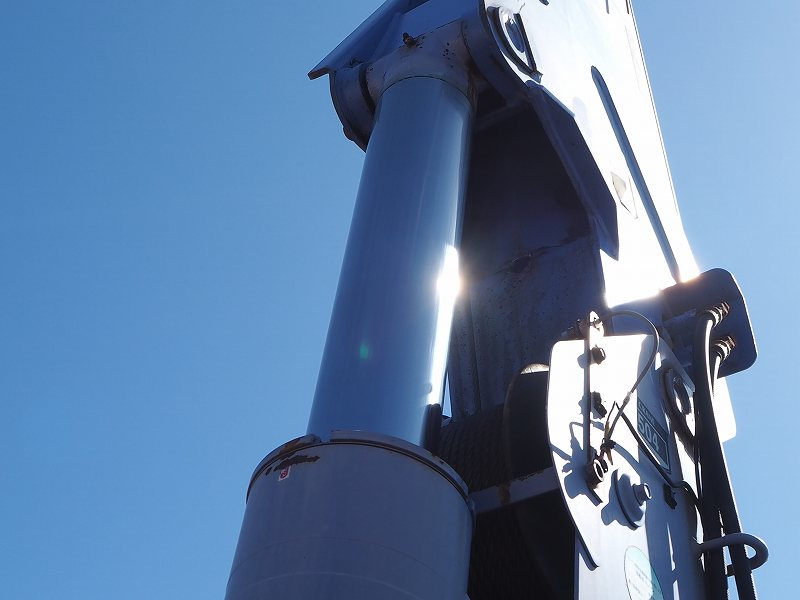 いすゞフォワード増トンクレーン付セーフティーローダー|中古トラックの販売・買取・査定のアイナビ