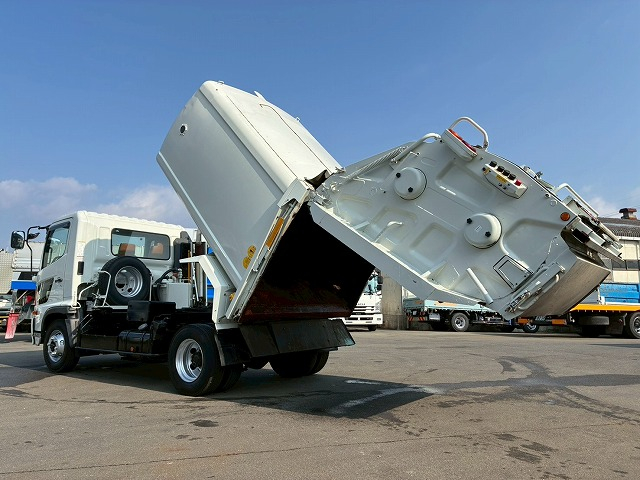保証対象車両回転式塵芥車汚水タンク巻き込み式ダンプ排出|中古トラックの販売・買取・査定のアイナビ