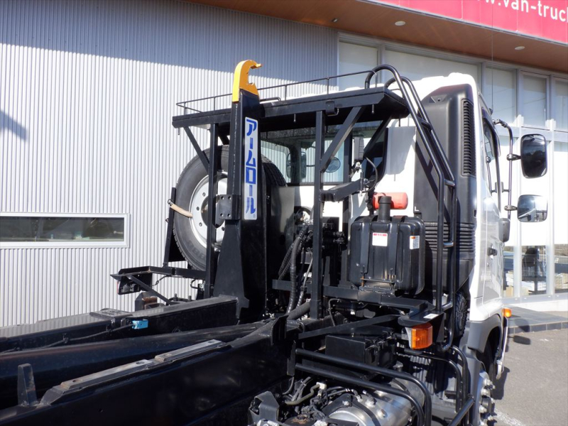 R4 レンジャー 増トンフックロール|中古トラックの販売・買取・査定のアイナビ