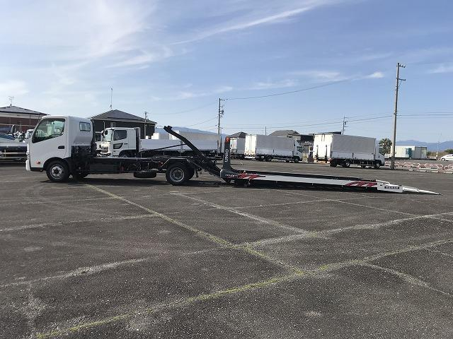 日野 特殊車両 デュトロ|中古トラックの販売・買取・査定のアイナビ