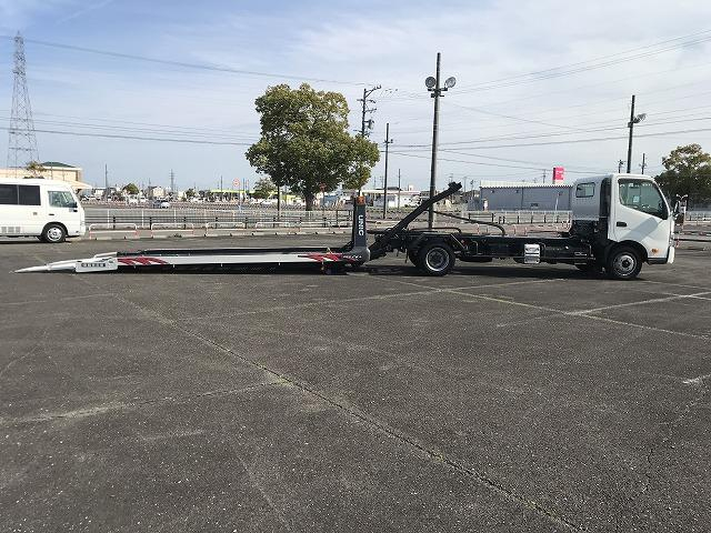 日野 特殊車両 デュトロ|中古トラックの販売・買取・査定のアイナビ