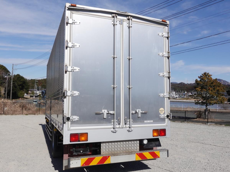 増トン積載6.8tアルミウイングアルミウィング|中古トラックの販売・買取・査定のアイナビ