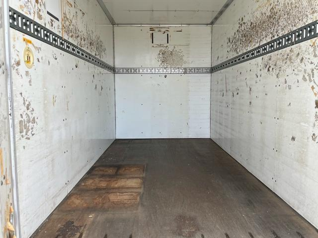 ニッサンアトラスアルミバン|中古トラックの販売・買取・査定のアイナビ