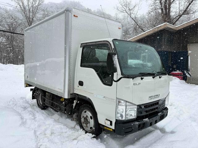 いすゞ|中古トラックの販売・買取・査定のアイナビ