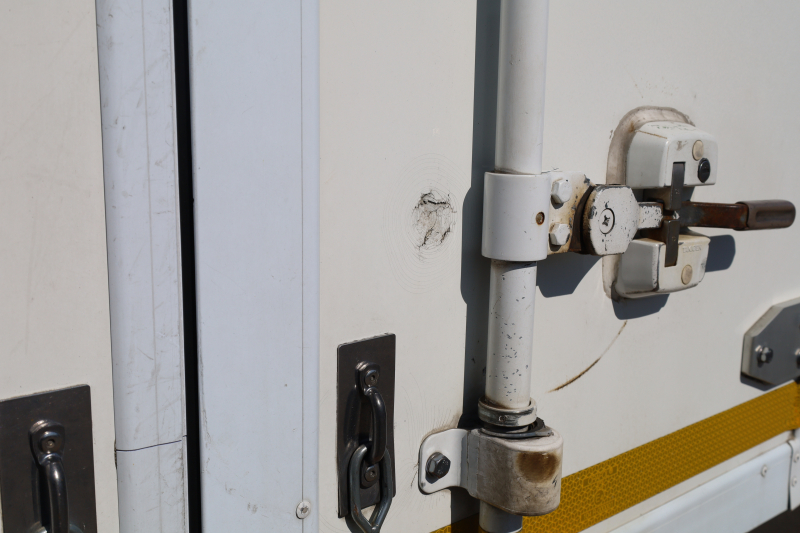 エルフ|中古トラックの販売・買取・査定のアイナビ