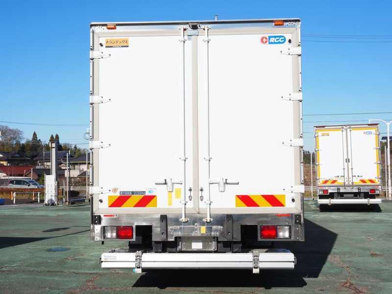 日野 冷凍バン レンジャー|中古トラックの販売・買取・査定のアイナビ