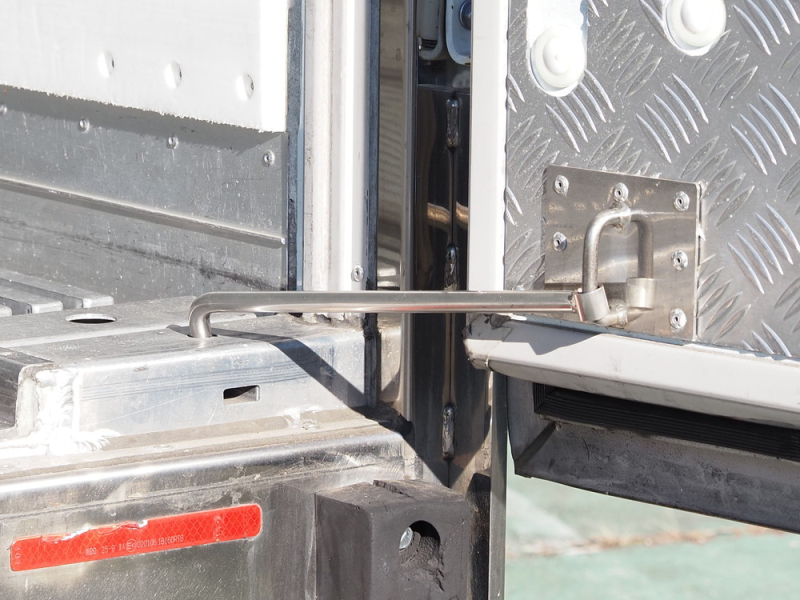 日野 冷凍バン レンジャー|中古トラックの販売・買取・査定のアイナビ