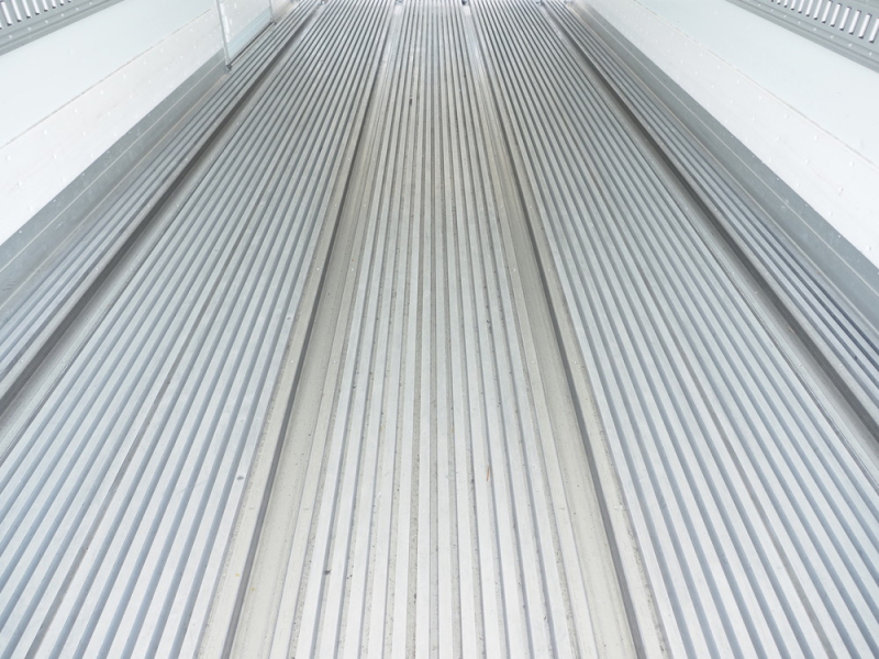 日野 冷凍バン レンジャー|中古トラックの販売・買取・査定のアイナビ