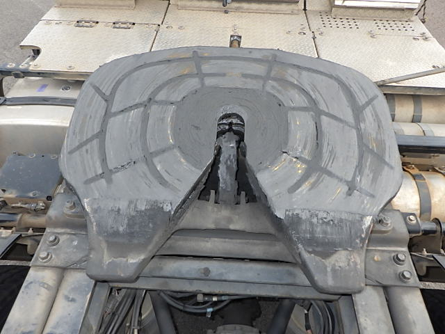 日野平成29年☆第五輪荷重11.5tトラクタ☆車検付き|中古トラックの販売・買取・査定のアイナビ