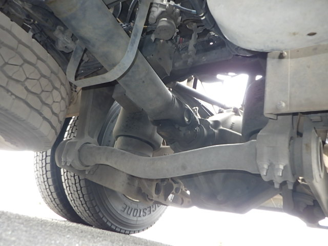 日野平成29年☆第五輪荷重11.5tトラクタ☆車検付き|中古トラックの販売・買取・査定のアイナビ