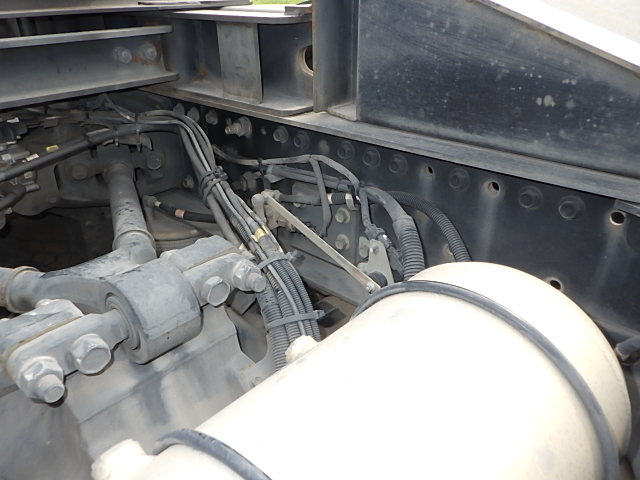 日野平成29年☆第五輪荷重11.5tトラクタ☆車検付き|中古トラックの販売・買取・査定のアイナビ