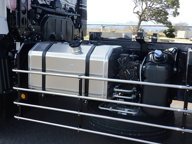 三菱令和7年式☆水密式土砂禁深ダンプ☆ステン張り|中古トラックの販売・買取・査定のアイナビ