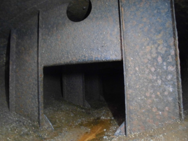 デュトロ3700Lバキュームカー3.7T糞尿車衛生車MORITA製|中古トラックの販売・買取・査定のアイナビ