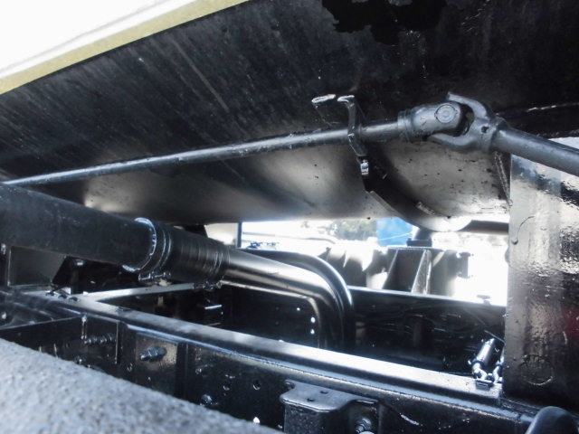 デュトロ3700Lバキュームカー3.7T糞尿車衛生車MORITA製|中古トラックの販売・買取・査定のアイナビ