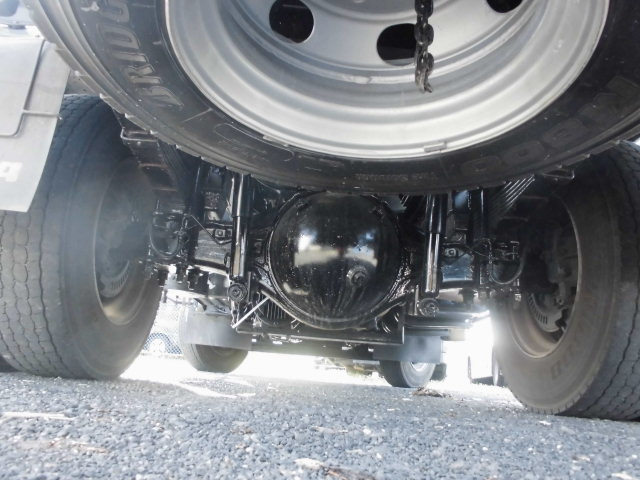 デュトロ3700Lバキュームカー3.7T糞尿車衛生車MORITA製|中古トラックの販売・買取・査定のアイナビ