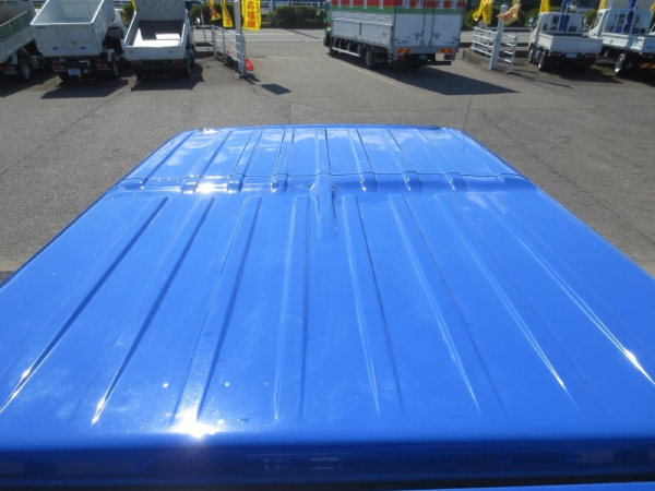 いすゞエルフWキャブ|中古トラックの販売・買取・査定のアイナビ