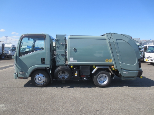 いすゞエルフ巻込み式パッカー車|中古トラックの販売・買取・査定のアイナビ