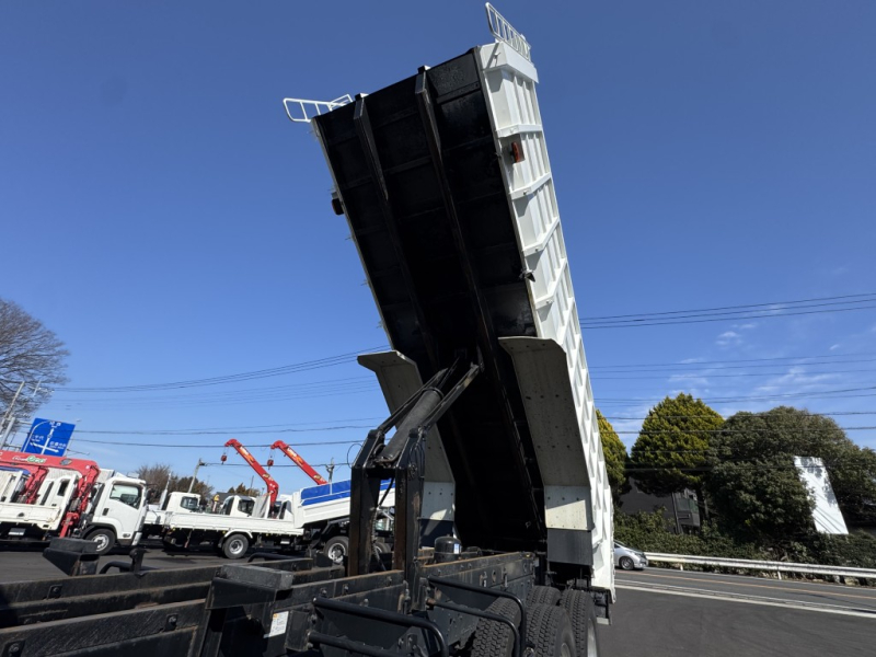 土砂禁2デフ極東DD12-67129立米車検付|中古トラックの販売・買取・査定のアイナビ