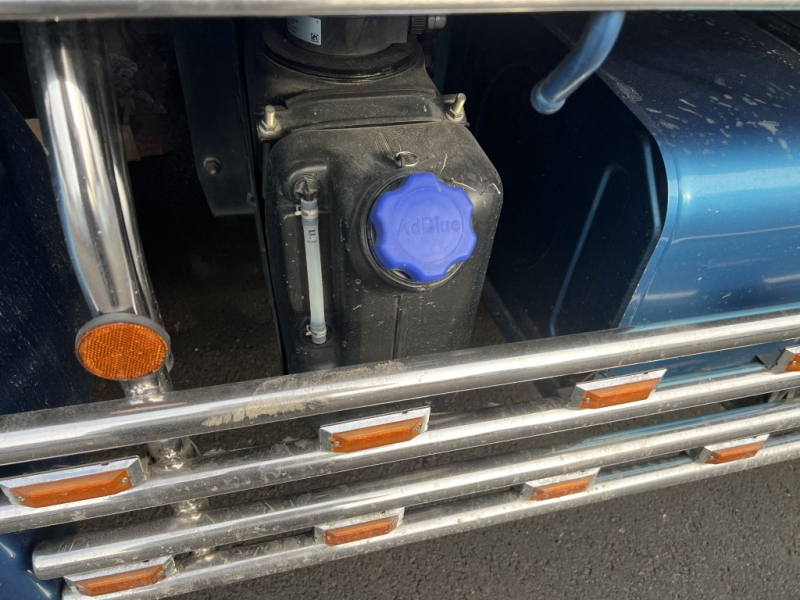 平ボディー4軸低床エアサスハイルーフF7|中古トラックの販売・買取・査定のアイナビ