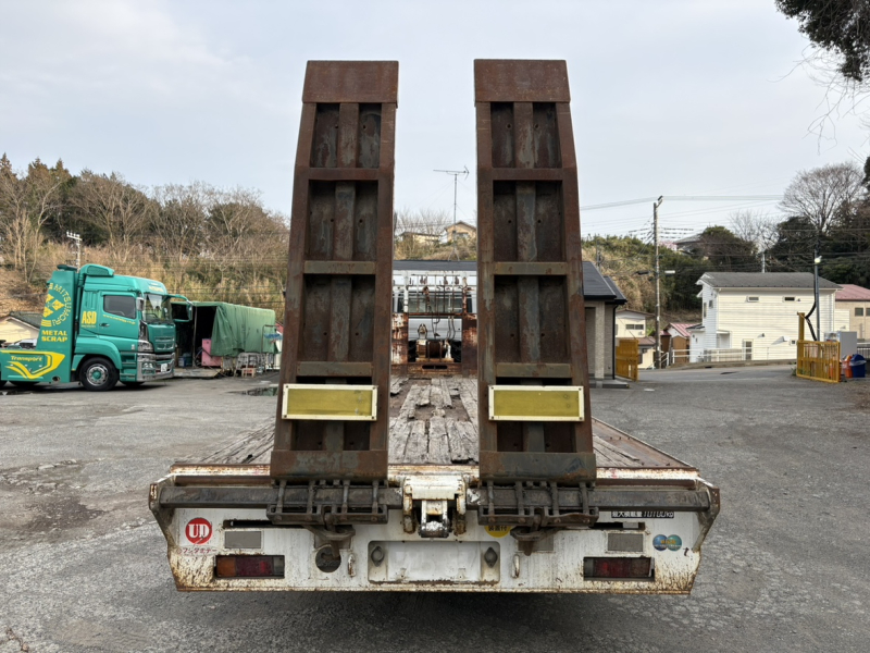 H17年式、クオン、セルフローダー|中古トラックの販売・買取・査定のアイナビ