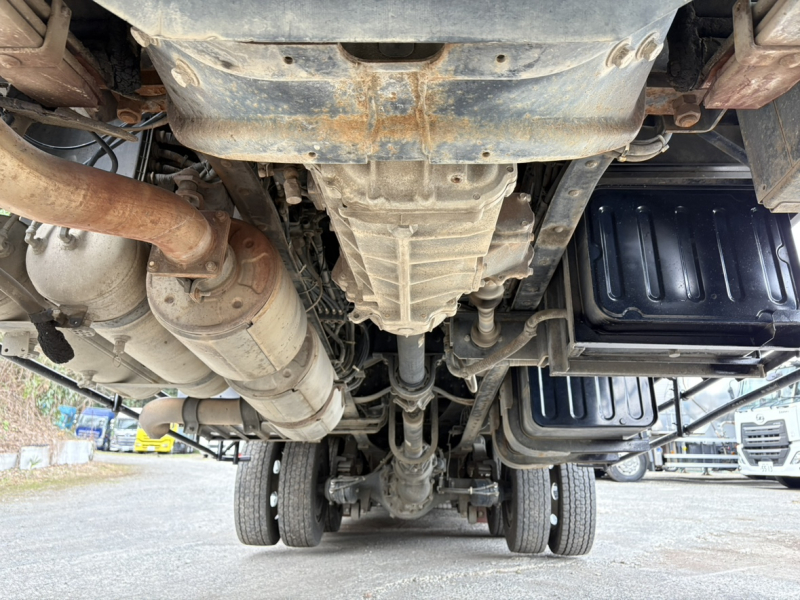 H17年式、クオン、セルフローダー|中古トラックの販売・買取・査定のアイナビ