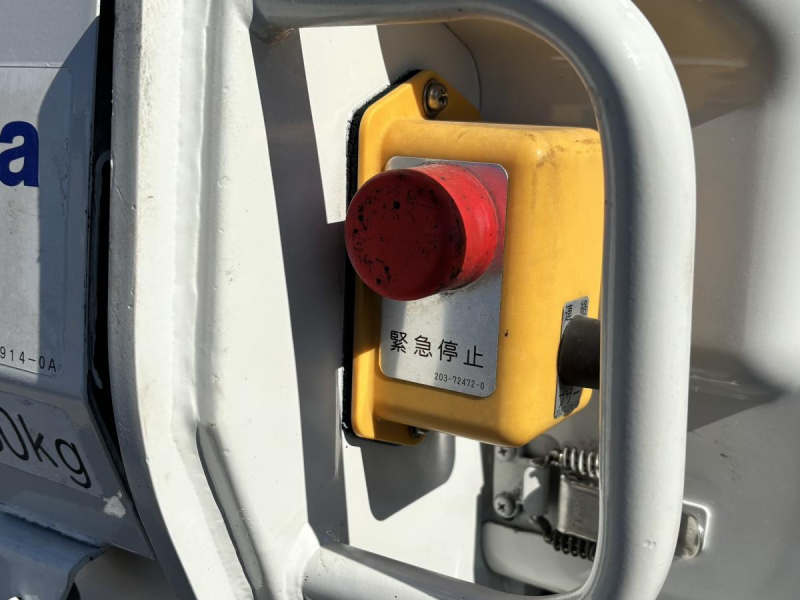 ワイド幅 プレス式パッカー車 新明和製6.0立米|中古トラックの販売・買取・査定のアイナビ