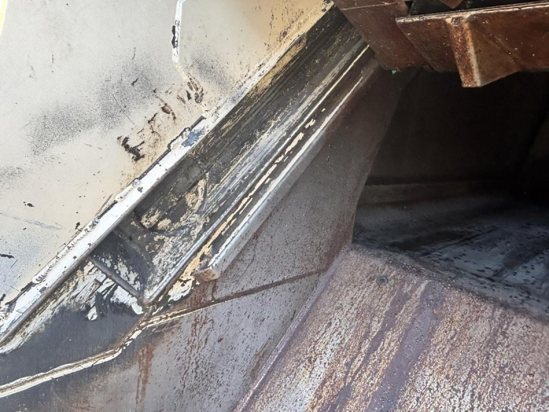 ワイド幅 プレス式パッカー車 新明和製6.0立米|中古トラックの販売・買取・査定のアイナビ