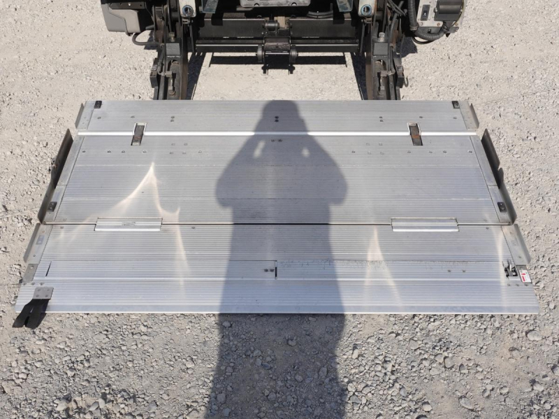 ロング低温冷蔵冷凍スタンバイパワーゲート|中古トラックの販売・買取・査定のアイナビ