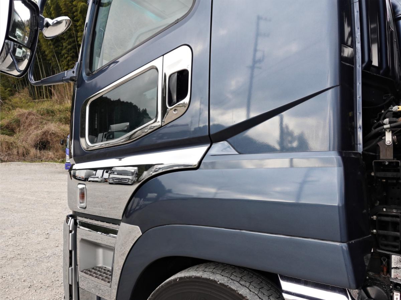 トラクタートレーラーヘッド大型|中古トラックの販売・買取・査定のアイナビ