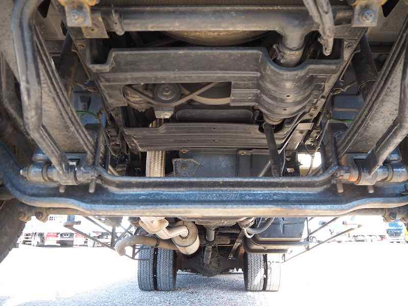 いすゞフォワード増トン5段セルフクレーンラジコン|中古トラックの販売・買取・査定のアイナビ