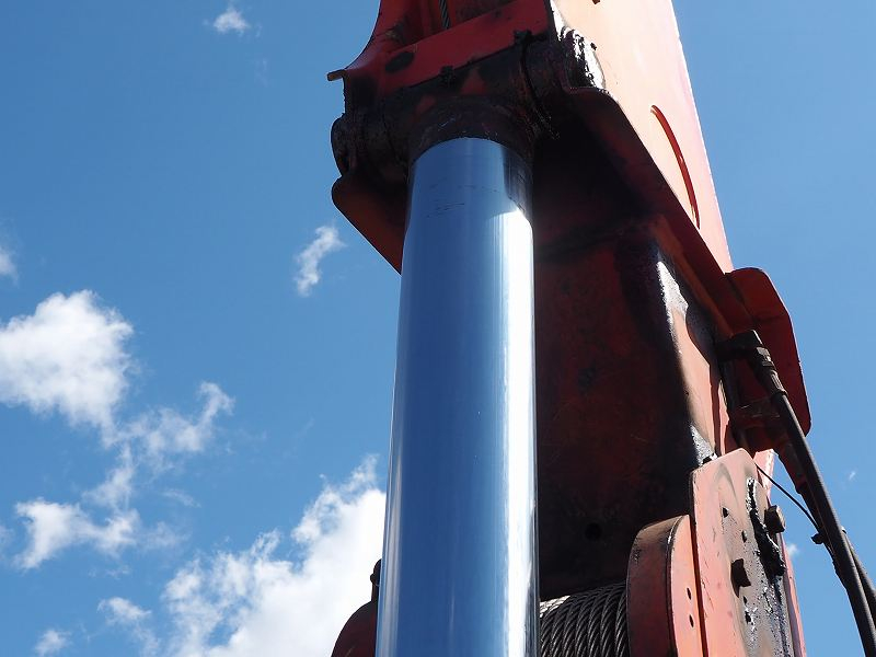 いすゞフォワード増トン5段セルフクレーンラジコン|中古トラックの販売・買取・査定のアイナビ