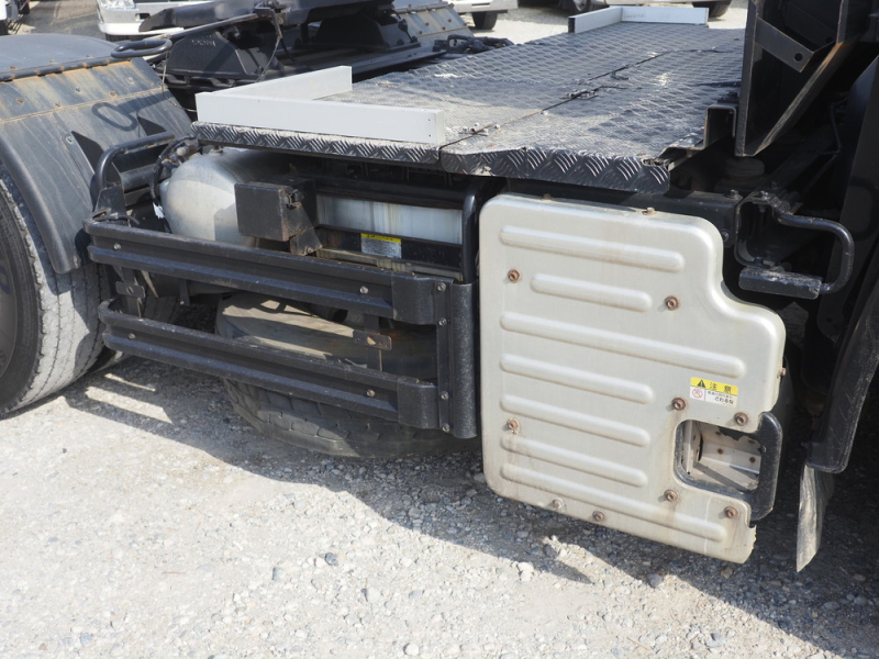 いすゞ トラクタ ギガ|中古トラックの販売・買取・査定のアイナビ