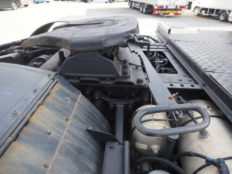 いすゞ トラクタ ギガ|中古トラックの販売・買取・査定のアイナビ