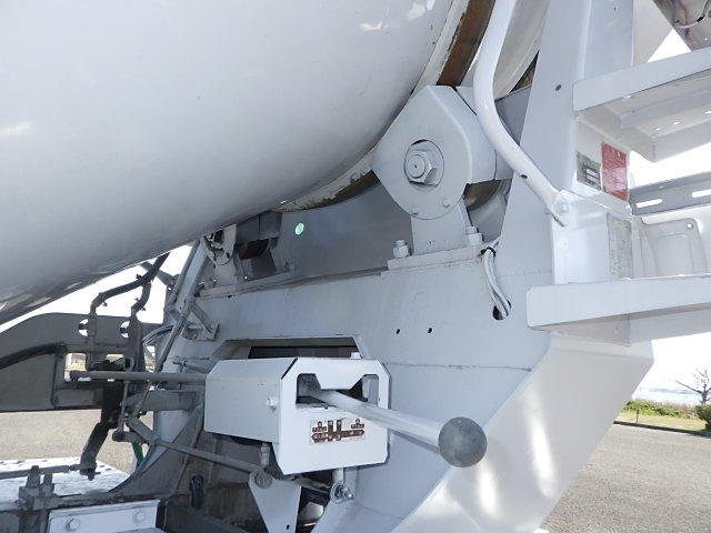 日野平成29年☆増トンミキサー車☆予備検査証付|中古トラックの販売・買取・査定のアイナビ