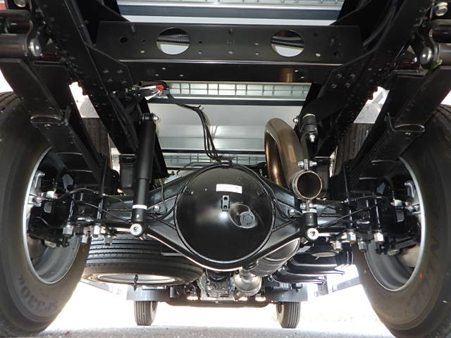 三菱令和7年式☆跳ね上げゲート付きアルミバン☆車検付き|中古トラックの販売・買取・査定のアイナビ