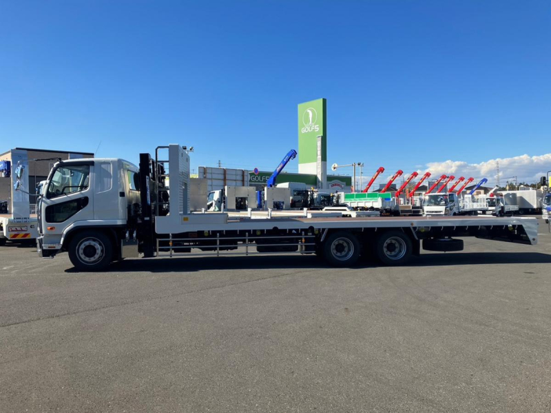 ☆未使用車 増増トン セルフローダー 重機運搬車|中古トラックの販売・買取・査定のアイナビ