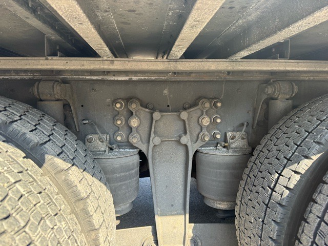 H30ギガ4軸低床ウイング 車検付き 13.4t 7MT|中古トラックの販売・買取・査定のアイナビ