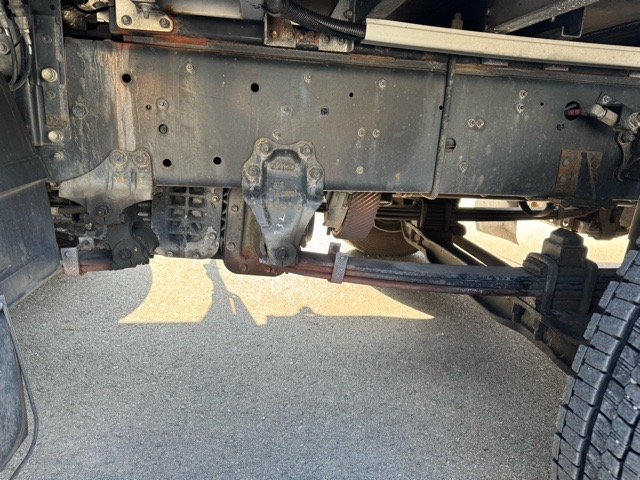 H30ギガ4軸低床ウイング 車検付き 13.4t 7MT|中古トラックの販売・買取・査定のアイナビ