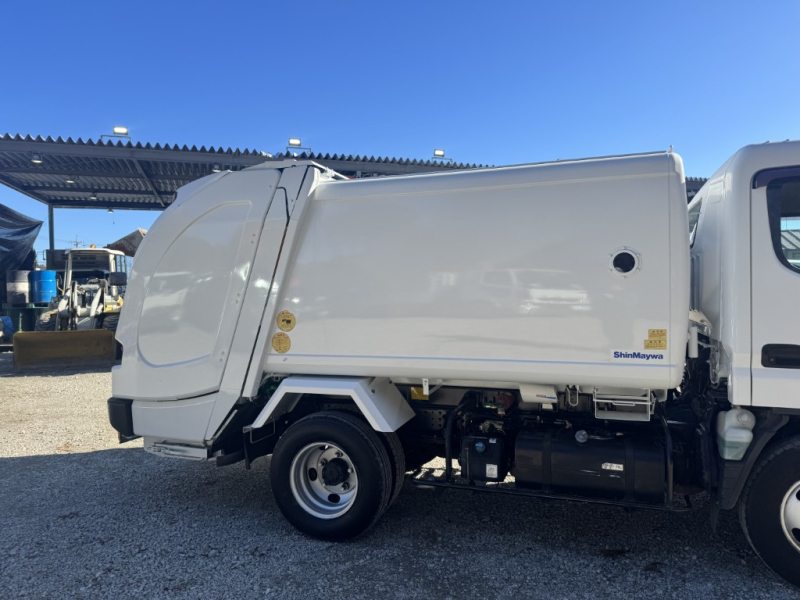 巻込み式G-RX新明和GR053-14345.1立米連続スイッチ|中古トラックの販売・買取・査定のアイナビ