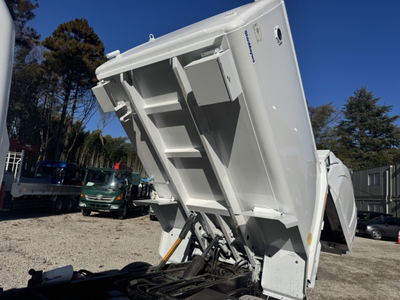 巻込み式G-RX新明和GR053-14345.1立米連続スイッチ|中古トラックの販売・買取・査定のアイナビ