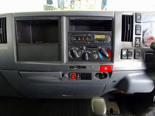 エルフ3.95t高床ワイドロングアルミバンフルゲート付|中古トラックの販売・買取・査定のアイナビ