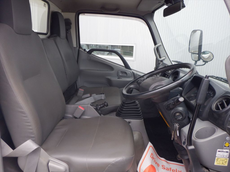 R2 デュトロ 3t ダンプ|中古トラックの販売・買取・査定のアイナビ