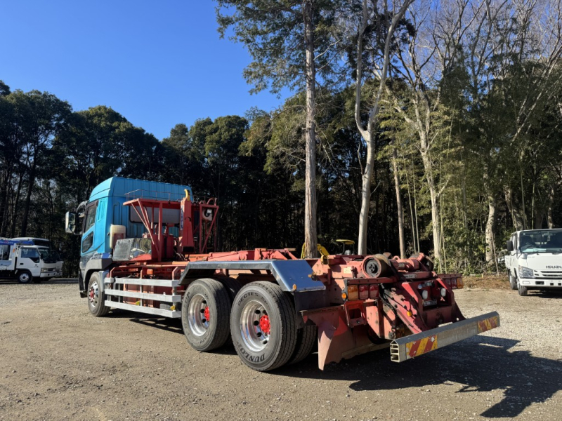 22tアームロール2デフハイルーフカスタム新明和F7|中古トラックの販売・買取・査定のアイナビ