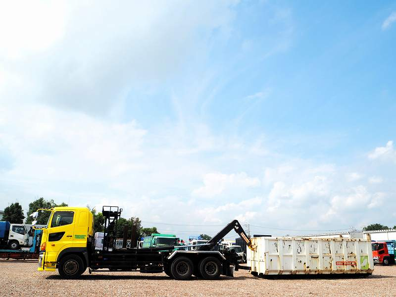 プロフィア2デフアームロールツインホイスト21立米コンテナ|中古トラックの販売・買取・査定のアイナビ