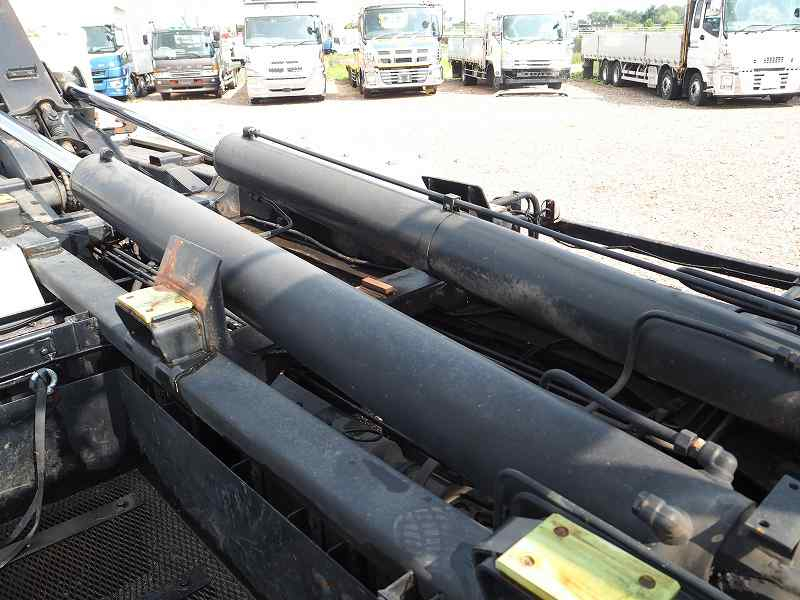 プロフィア2デフアームロールツインホイスト21立米コンテナ|中古トラックの販売・買取・査定のアイナビ