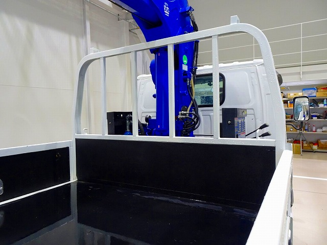 エルフ3t高床標準ロングタダノ4段クレーン付|中古トラックの販売・買取・査定のアイナビ