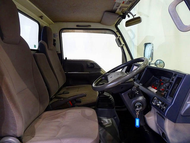 エルフ3t高床標準ロングタダノ4段クレーン付|中古トラックの販売・買取・査定のアイナビ