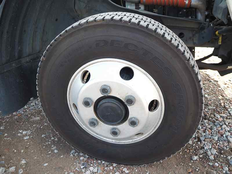 三菱ファイター冷蔵冷凍車-30℃低温設定格納ゲート付き|中古トラックの販売・買取・査定のアイナビ