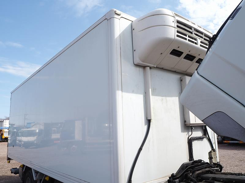三菱ファイター冷蔵冷凍車-30℃低温設定格納ゲート付き|中古トラックの販売・買取・査定のアイナビ