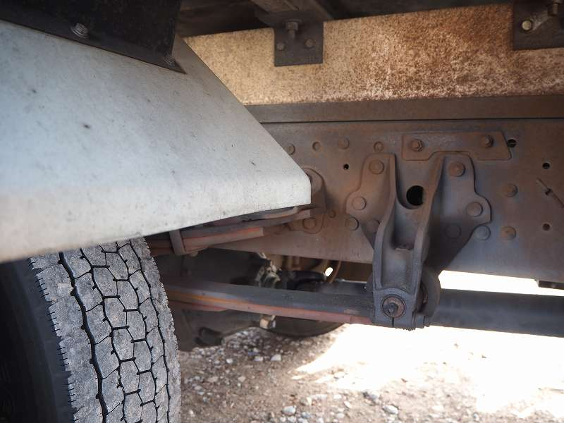 三菱ファイター冷蔵冷凍車-30℃低温設定格納ゲート付き|中古トラックの販売・買取・査定のアイナビ